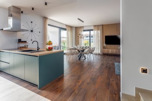 Dining - Villa Villa Mattia (Istria - Novigrad) (Novigrad)