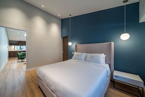 2 chambres, fer et planche Ă repasser, draps fournis