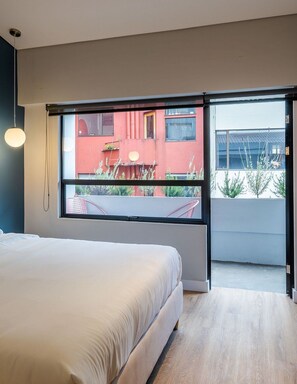 1 bedroom, iron/ironing board, bed sheets