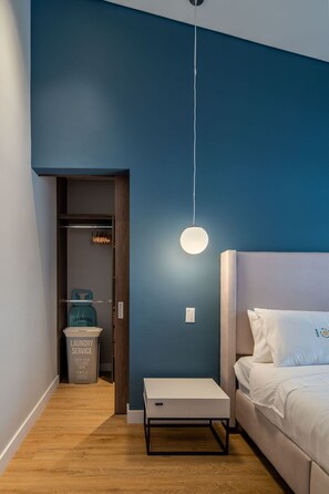 2 chambres, fer et planche Ă repasser, draps fournis