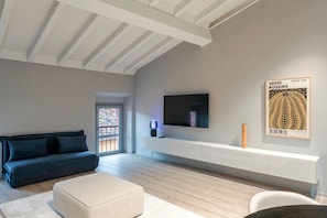 Fernseher