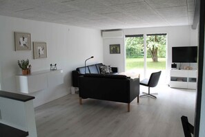 Unclassified image, 4 of 11, button - Lovely summer house in Hummingen (Dannemare)