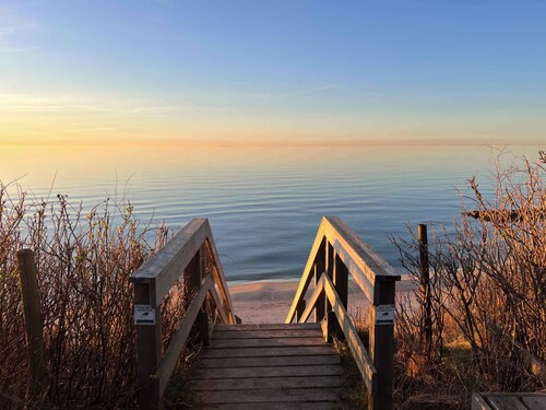 Lovely small cottage near beach and nature