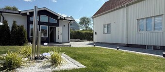 Nordic Loft Retract- Deluxe mini villa with 2 sleeping lofts