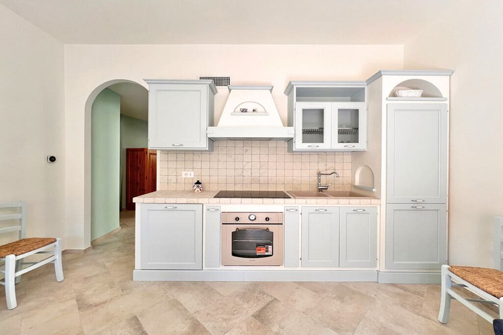 Réfrigérateur, four, plaque de cuisson, lave-vaisselle