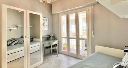 Fabulous 2-bedroom apartment with AC and heating in Varigotti, Italy