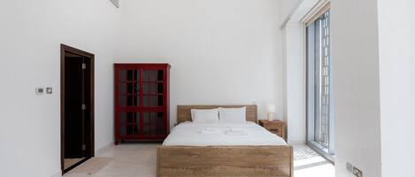 4 Schlafzimmer, Bügeleisen/Bügelbrett, WLAN