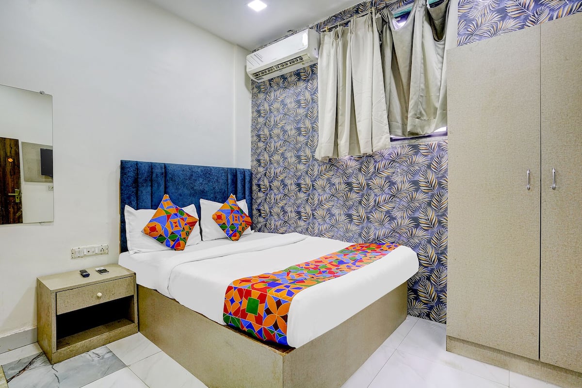 Deluxe Room | Egyptian cotton sheets, premium bedding, in-room safe, free WiFi