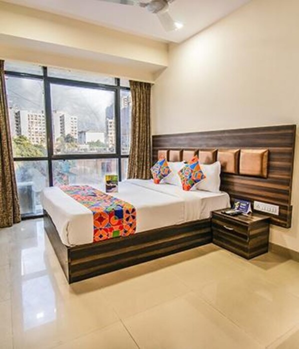 Deluxe Room | Egyptian cotton sheets, premium bedding, in-room safe, free WiFi