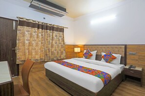 Habitación Deluxe | Sábanas de algodón egipcio, ropa de cama de alta calidad, caja fuerte