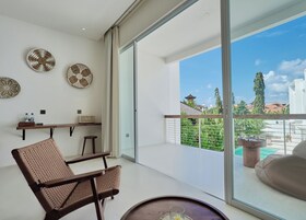 Elite Double Room, Courtyard View | In-room safe, laptop workspace, free WiFi