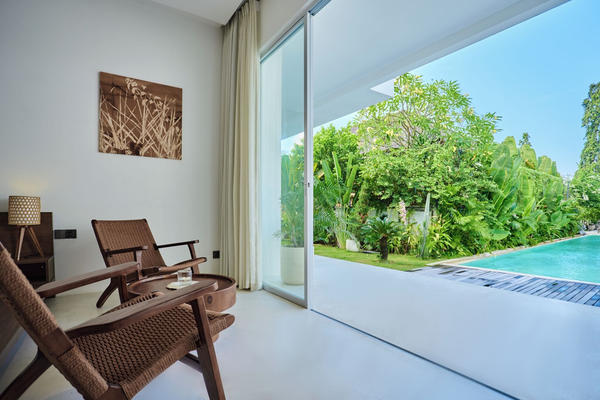 Romantic Room, Courtyard View | In-room safe, laptop workspace, free WiFi