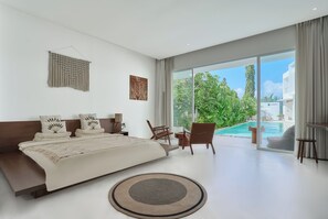 Romantic Room, Courtyard View | In-room safe, laptop workspace, free WiFi - Serendipity Legian (Kuta)