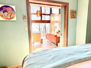 4 bedrooms, free WiFi, bed sheets