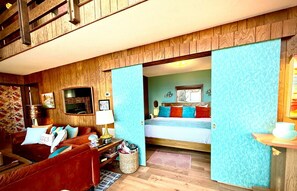 4 bedrooms, free WiFi, bed sheets