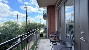 Property grounds - HoustonDTW (Houston)