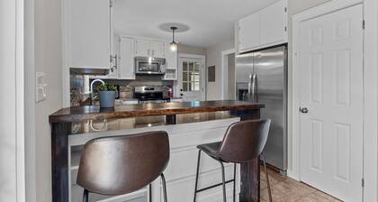 Fort. Bragg / Fort. Liberty 2min away! 4BD
