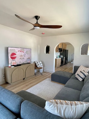 Smart TV, video games, stereo