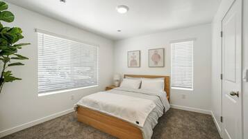 4 bedrooms, iron/ironing board, travel cot, free WiFi