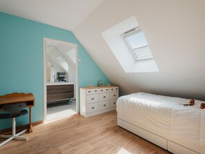 Room - Saudrais by Interhome (Saint Lunaire)