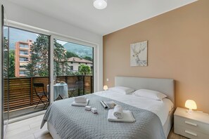 1 bedroom, free WiFi, bed sheets