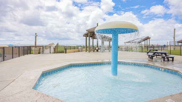 Piscina coperta, una piscina riscaldata