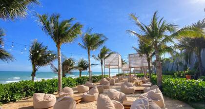 Golden Sands Bayfront Mũi Né