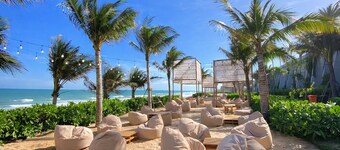 Golden Sands Bayfront Mũi Né