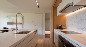 Fridge, microwave, cookware/dishes/utensils