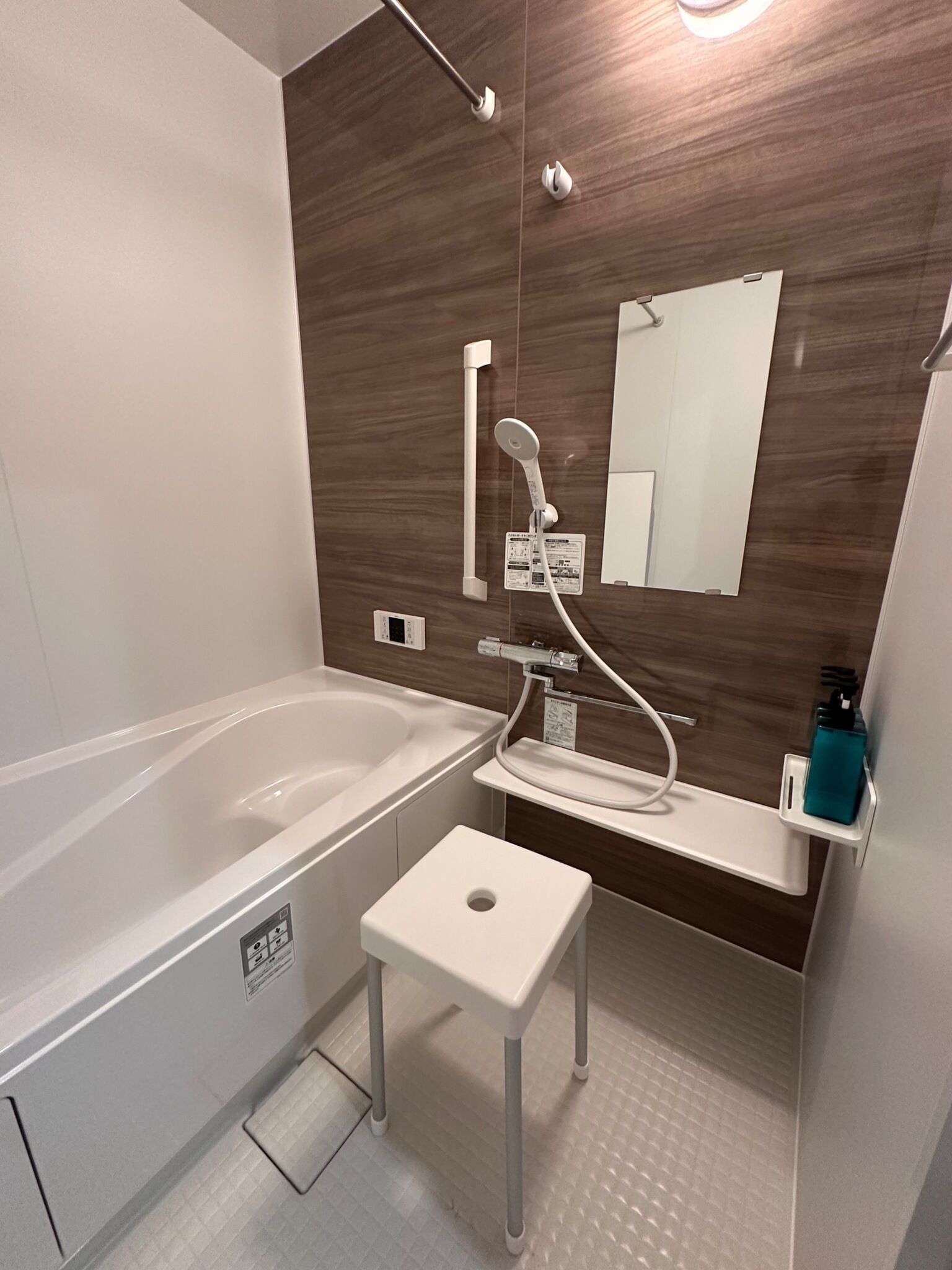 Hair dryer, towels