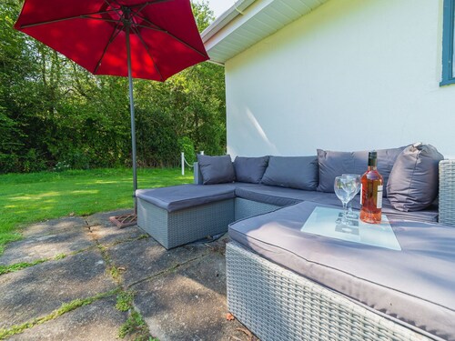 Rosecraddoc Lodges by Interhome