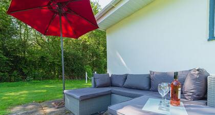 Rosecraddoc Lodges by Interhome