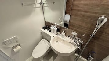 Hair dryer, towels