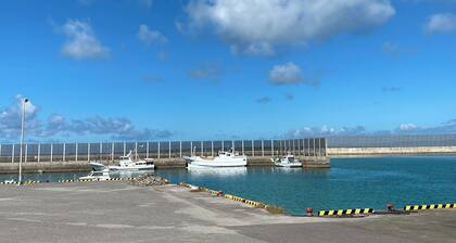 Entire house rental Enjoy the ocean right in fro / Ishigaki Okinawa