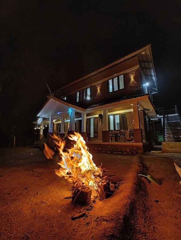 Property grounds - Discover a peaceful retreat nestled in the breathtaking mountains of Attapady, (Attapady, Palakkad)