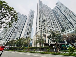 Exterior - Vinhomes Sky Lake Luxury - Chup Housing  (Hanoi)