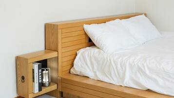 Basic Room, 2 Bedrooms (Byeolbit(Ocean View / BBQ)) | 1 bedroom, free WiFi