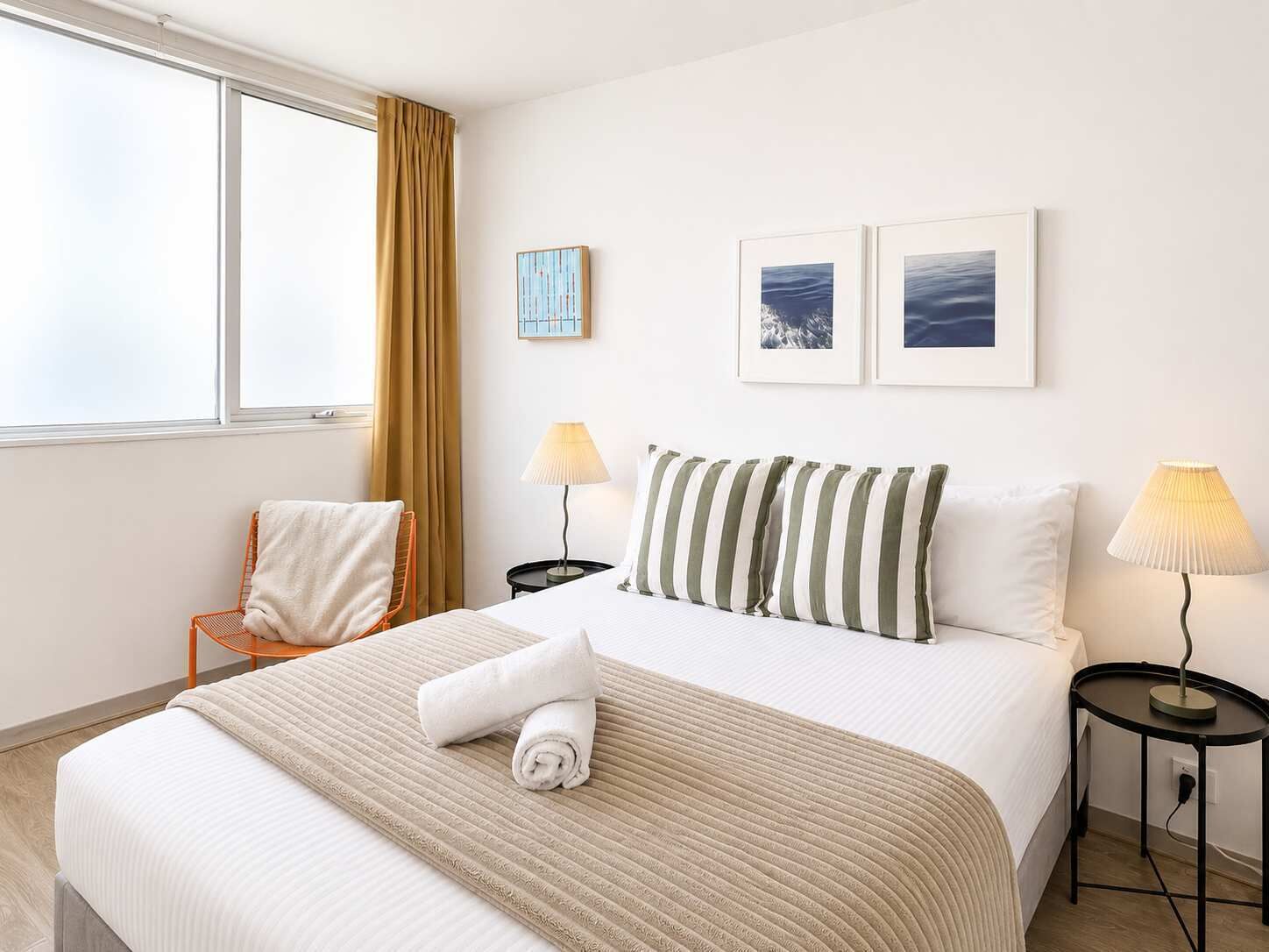 1 bedroom, desk, iron/ironing board, WiFi