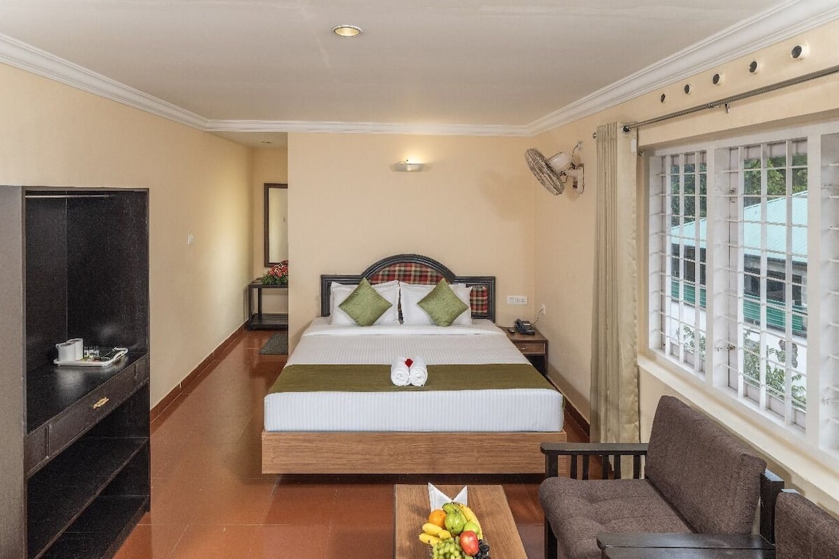 Standard Double Room | Free WiFi