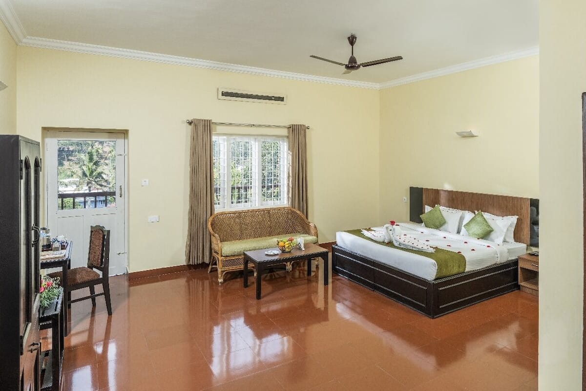 Classic Double Room | Free WiFi