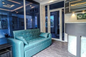 Living area - Le Karaj Meadows (Coonoor)