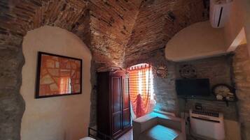 1 camera, Wi-Fi, lenzuola