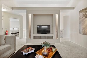 3 Schlafzimmer, Schreibtisch, Bügeleisen/Bügelbrett, kostenloses WLAN