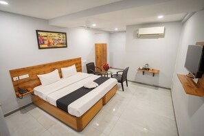 Comfort Suite - Hotel Vaishnavi Classic  (Hyderabad)