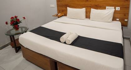 Hotel Vaishnavi Classic