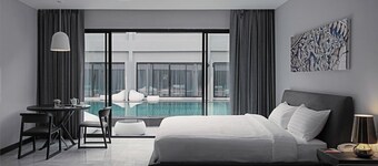 S Ratchada Leisure Hotel