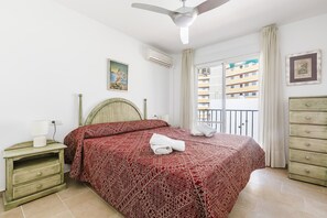 3 間睡房、熨斗/熨衫板、床單