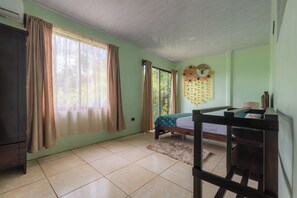 2 Schlafzimmer, WLAN, Bettwäsche, Rollstuhlgeeignet