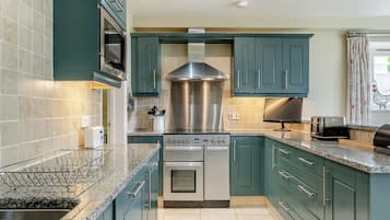 Dishwasher, highchair