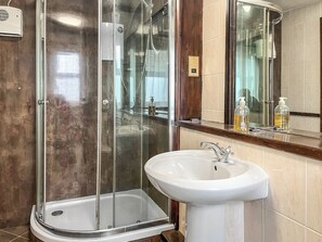 Towels - 3 bedroom accommodation in Greystoke (Greystoke)